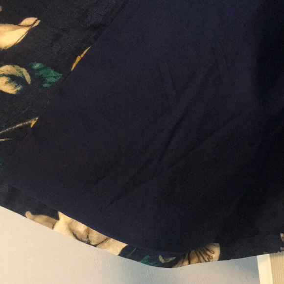 Chico’s 3/4 sleeve floral textured jacket - Picture 5 of 8